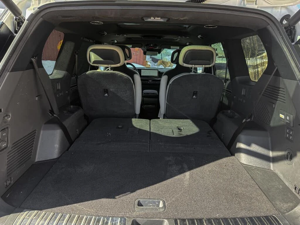 Kia EV9 GT LINE* * LONG RANGE* FULL, снимка 8 - Автомобили и джипове - 53749771