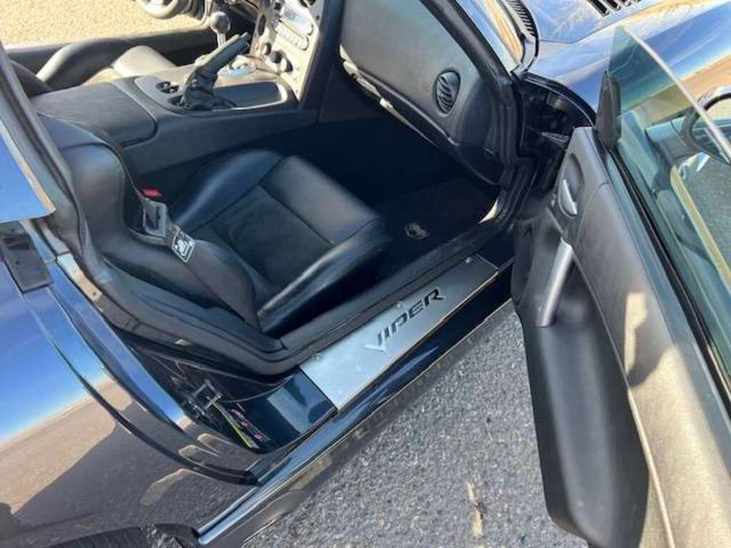 Dodge Viper SRT10, снимка 8 - Автомобили и джипове - 53941140
