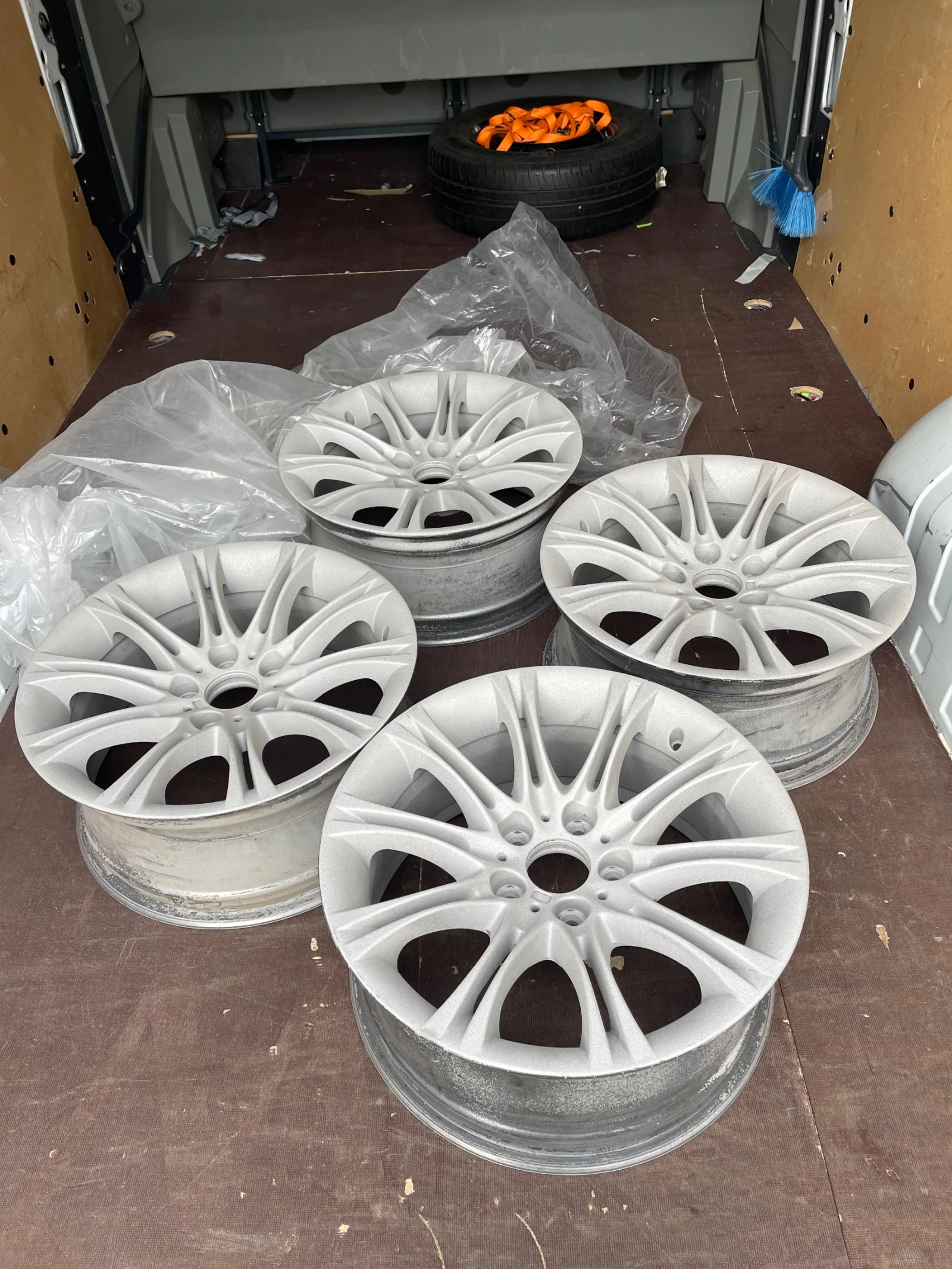 BMW 530, снимка 3 - Автомобили и джипове - 54009191