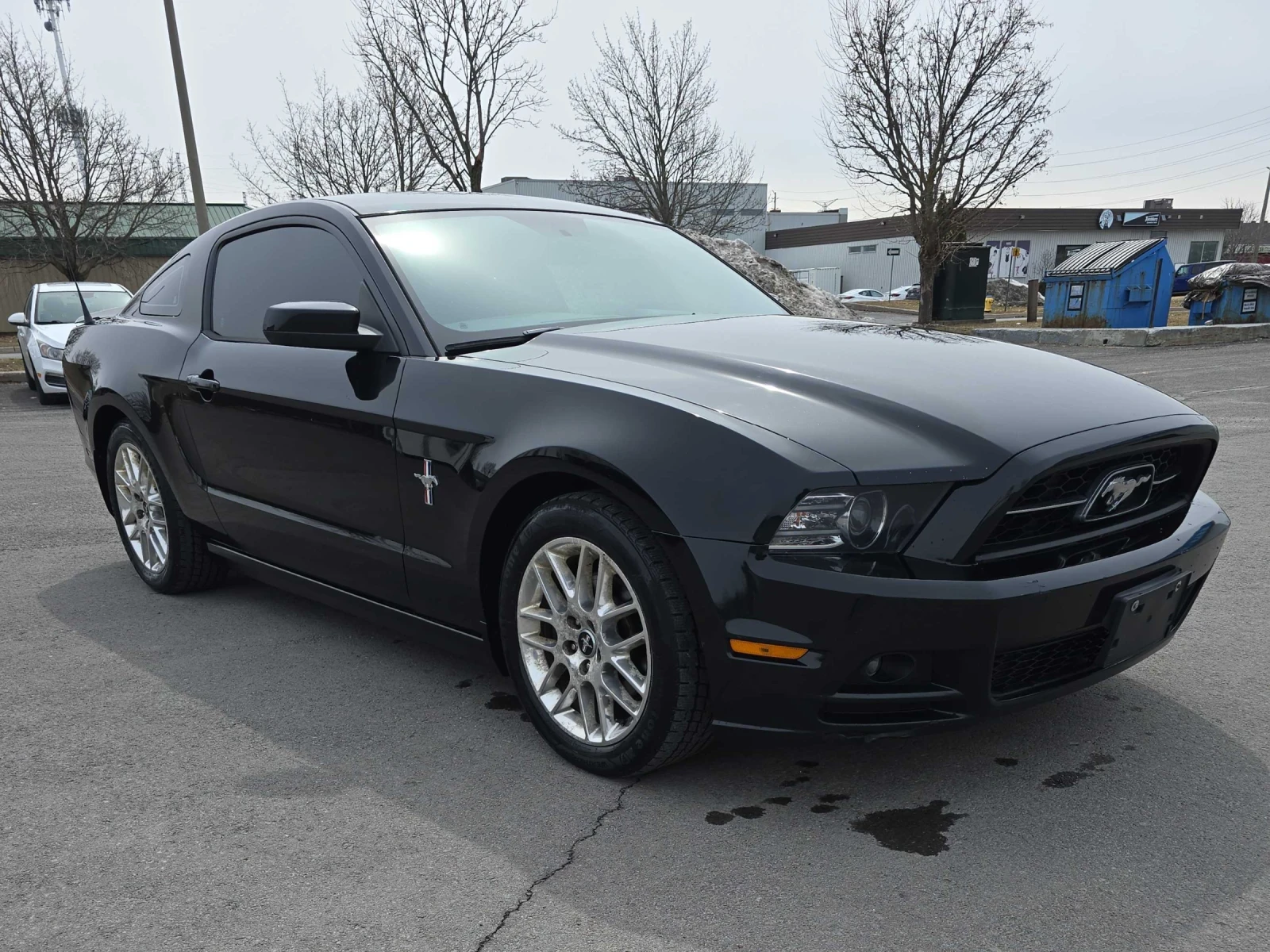 Ford Mustang 3.7 V6 * РЪЧКА * ПОДГРЕВИ * ЧЕРЕН КОЖЕН САЛОН , снимка 3 - Автомобили и джипове - 54082748