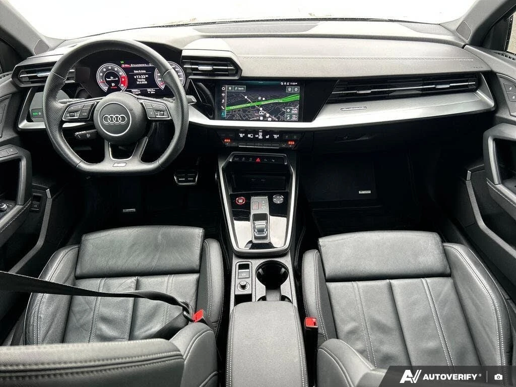 Audi S3 2.0T quattro Technik* АвтоКредит* (Цена до БГ) , снимка 10 - Автомобили и джипове - 54182443