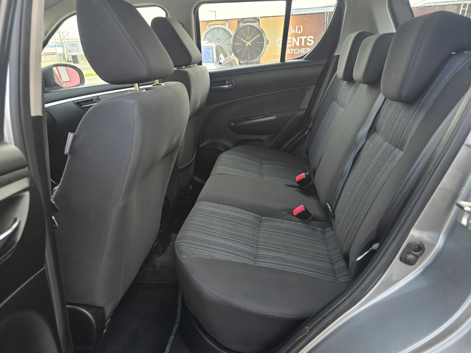 Suzuki Swift 1.2i / Euro 6, снимка 11 - Автомобили и джипове - 54239561