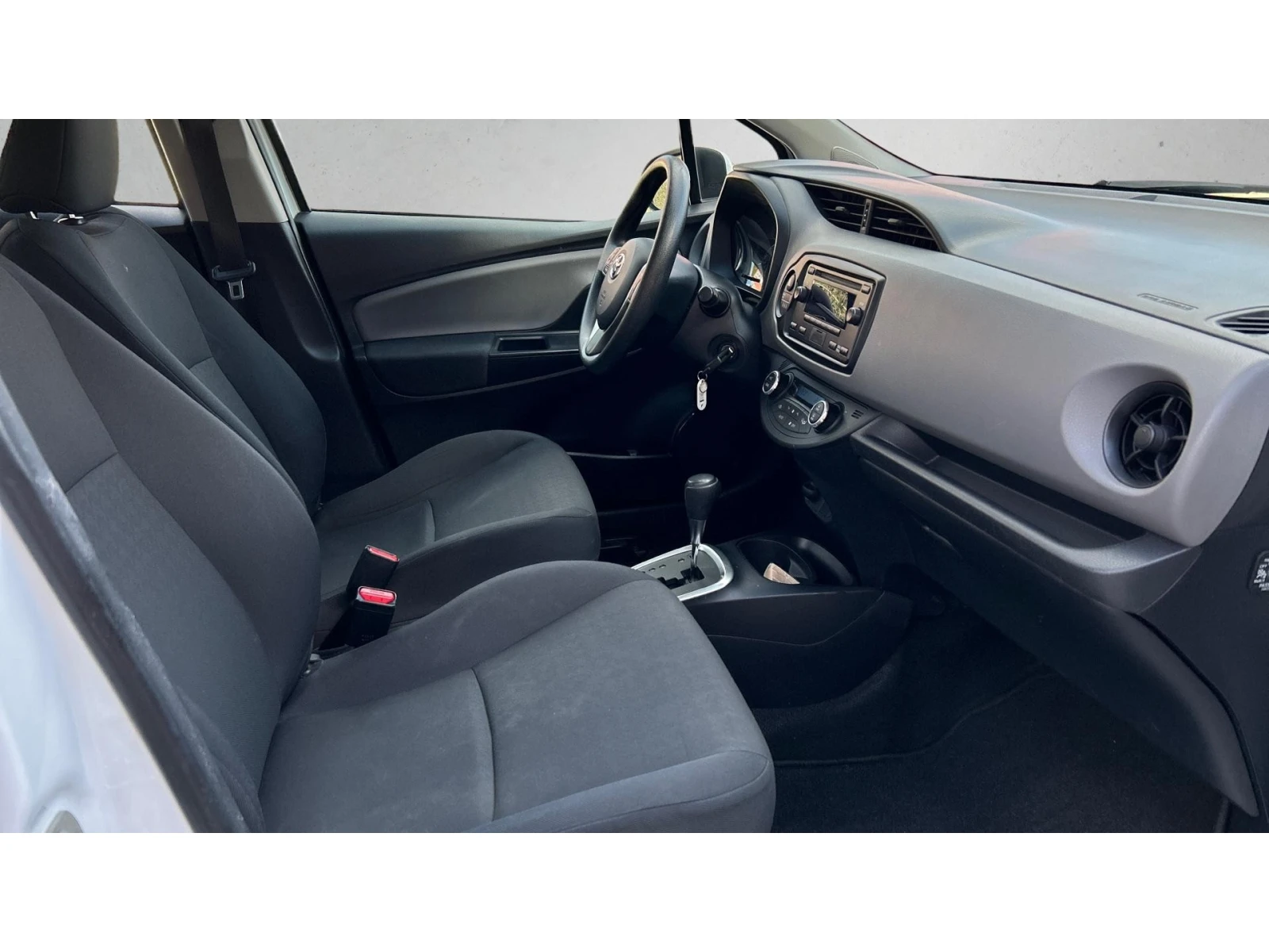 Toyota Yaris 1.5 HSD, ������� ������ �� 222   | Mobile.bg � ����������� 9