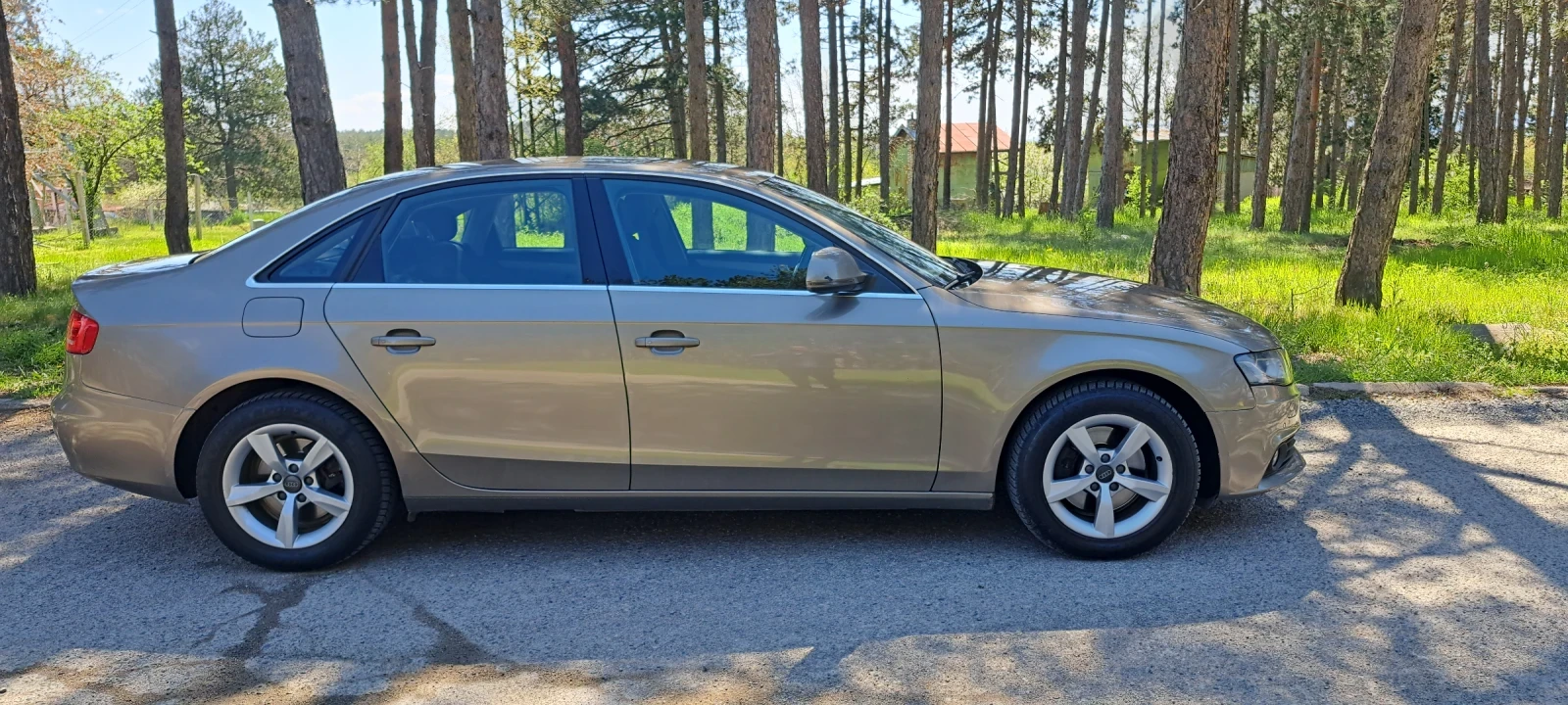 Audi A4 A4 1.8T, снимка 3 - Автомобили и джипове - 54300865