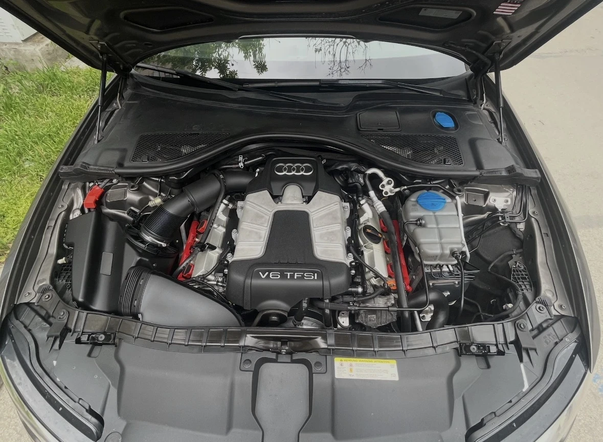 Audi A6 3.0 TFSI Quattro Европейска сменени вериги , снимка 7 - Автомобили и джипове - 54437798