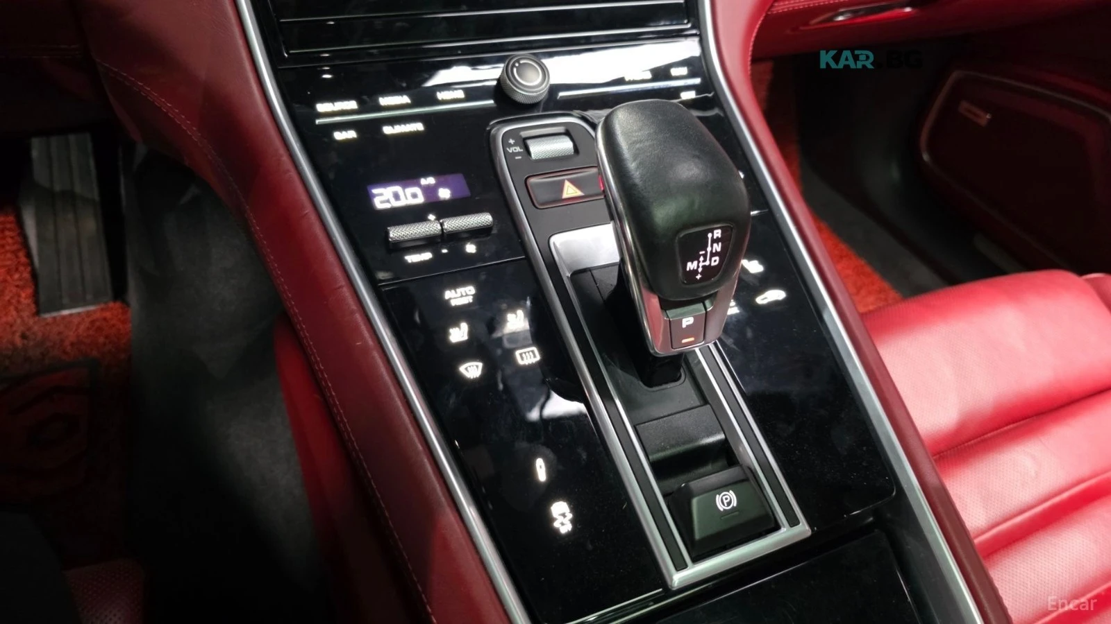 Porsche Panamera AWD* 3.0* ОБДУХВАНЕ* 360* КАМЕРИ* ПАНО* , снимка 12 - Автомобили и джипове - 54576940