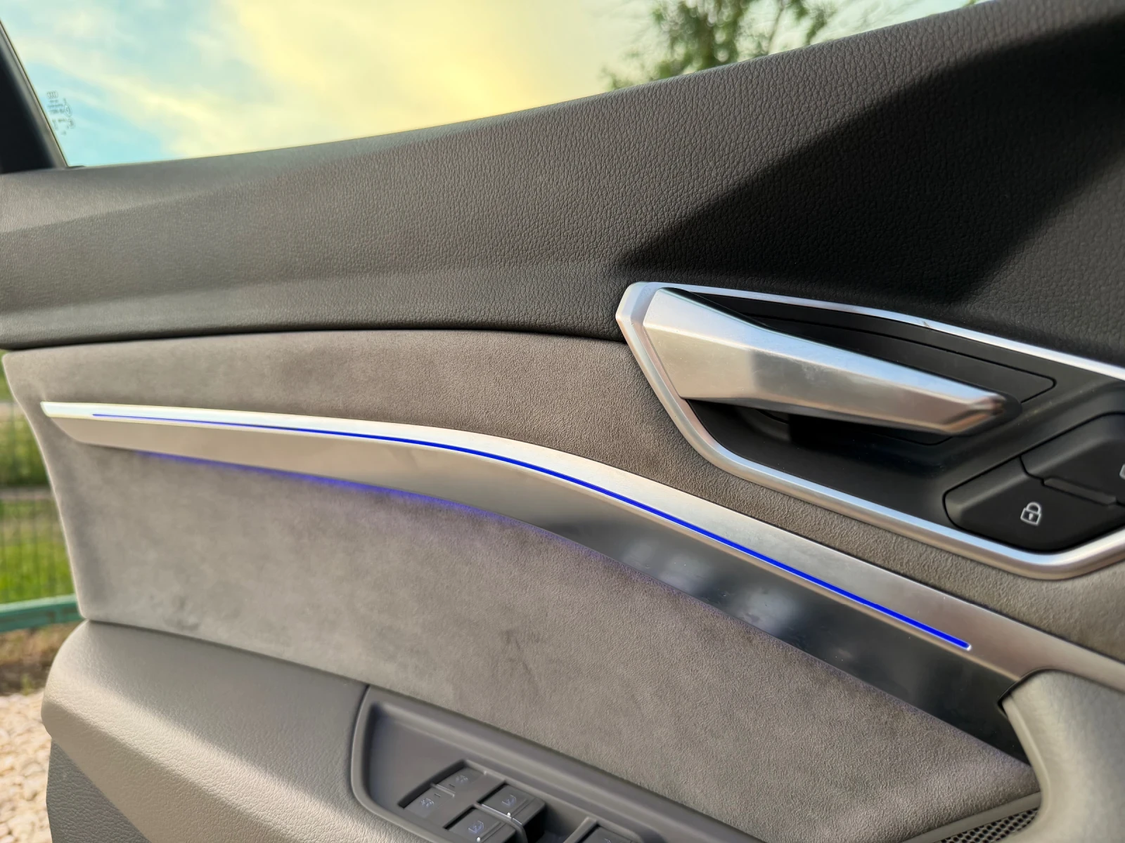 Audi E-Tron 55 Quattro 2019 Head up Panorama | Mobile.bg � ����������� 17