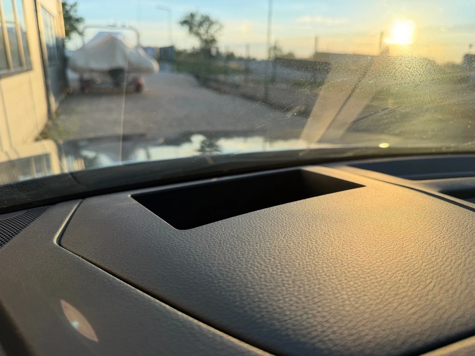 Audi E-Tron 55 Quattro 2019 Head up Panorama | Mobile.bg � ����������� 16