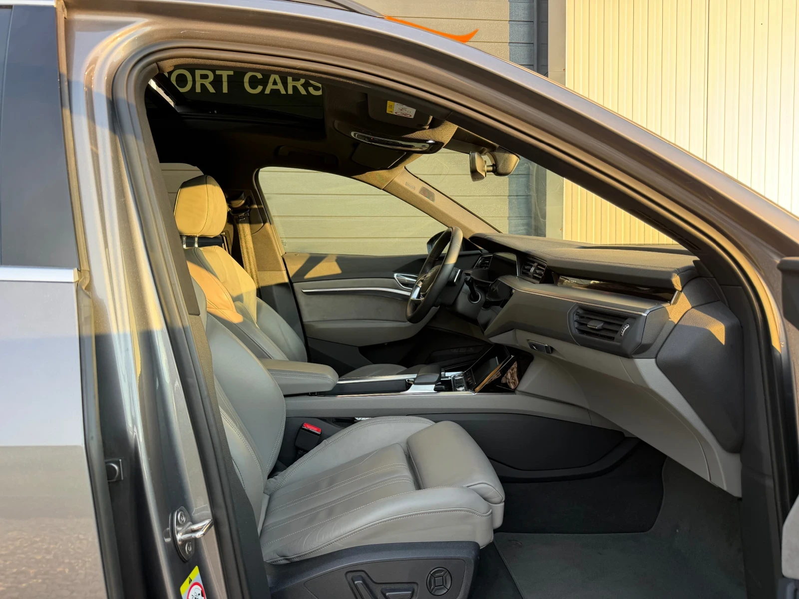 Audi E-Tron 55 Quattro 2019 Head up Panorama | Mobile.bg � ����������� 9