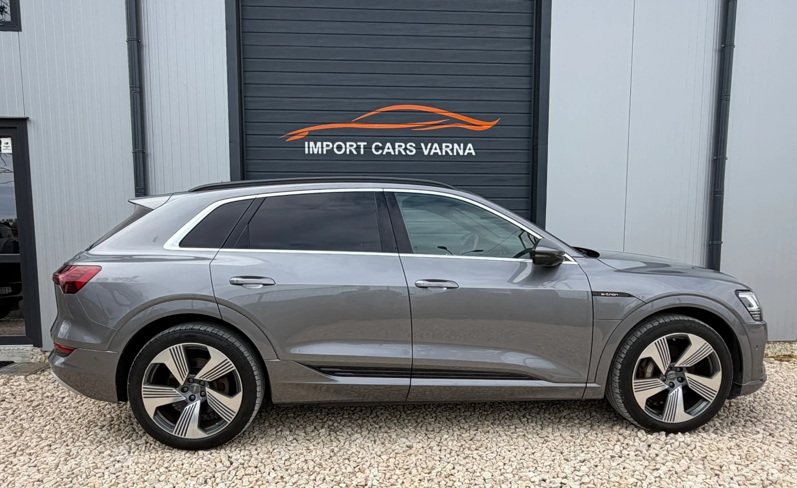 Audi E-Tron 55 Quattro 2019 Head up Panorama, снимка 4 - Автомобили и джипове - 54840186