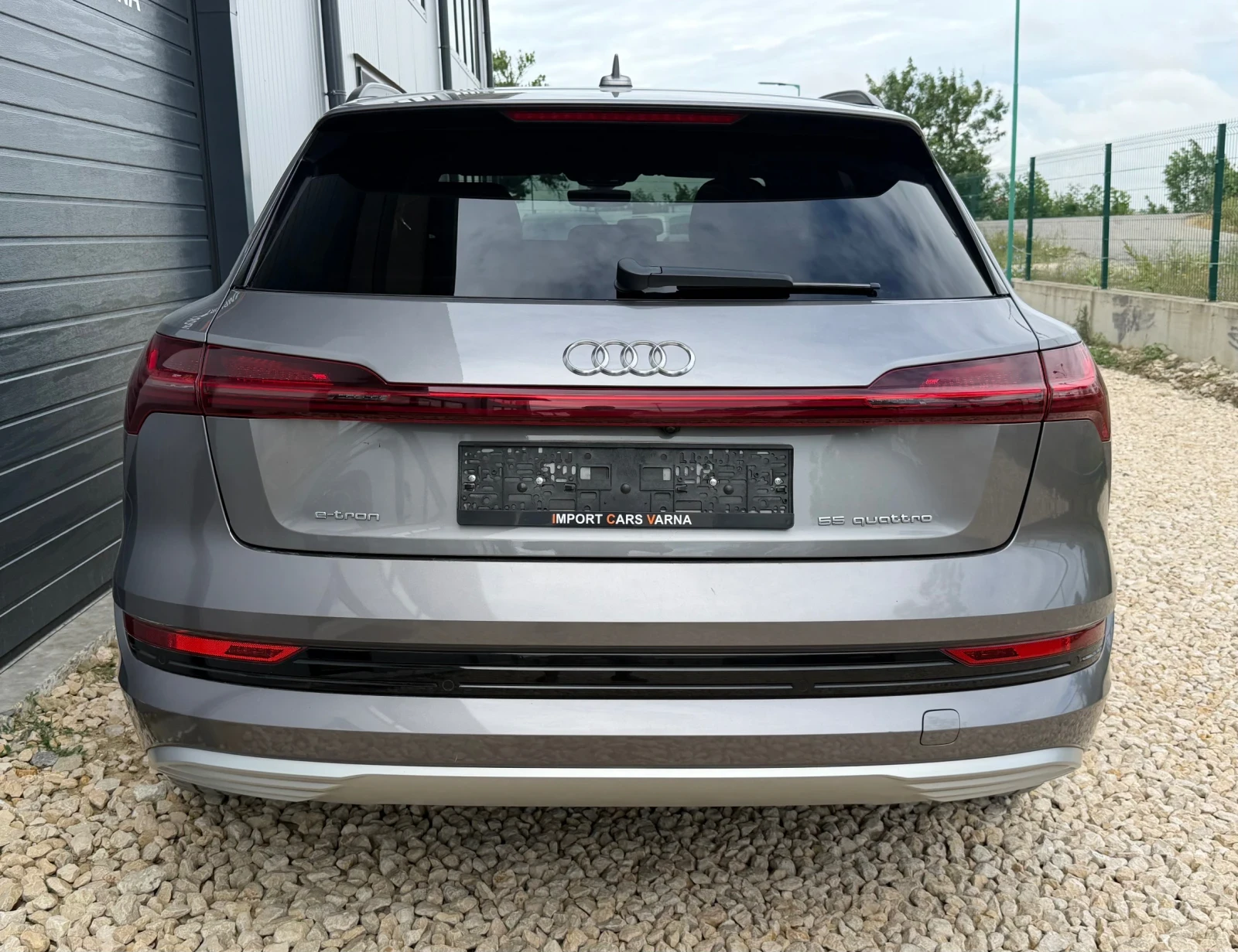 Audi E-Tron 55 Quattro 2019 Head up Panorama, снимка 7 - Автомобили и джипове - 54840186