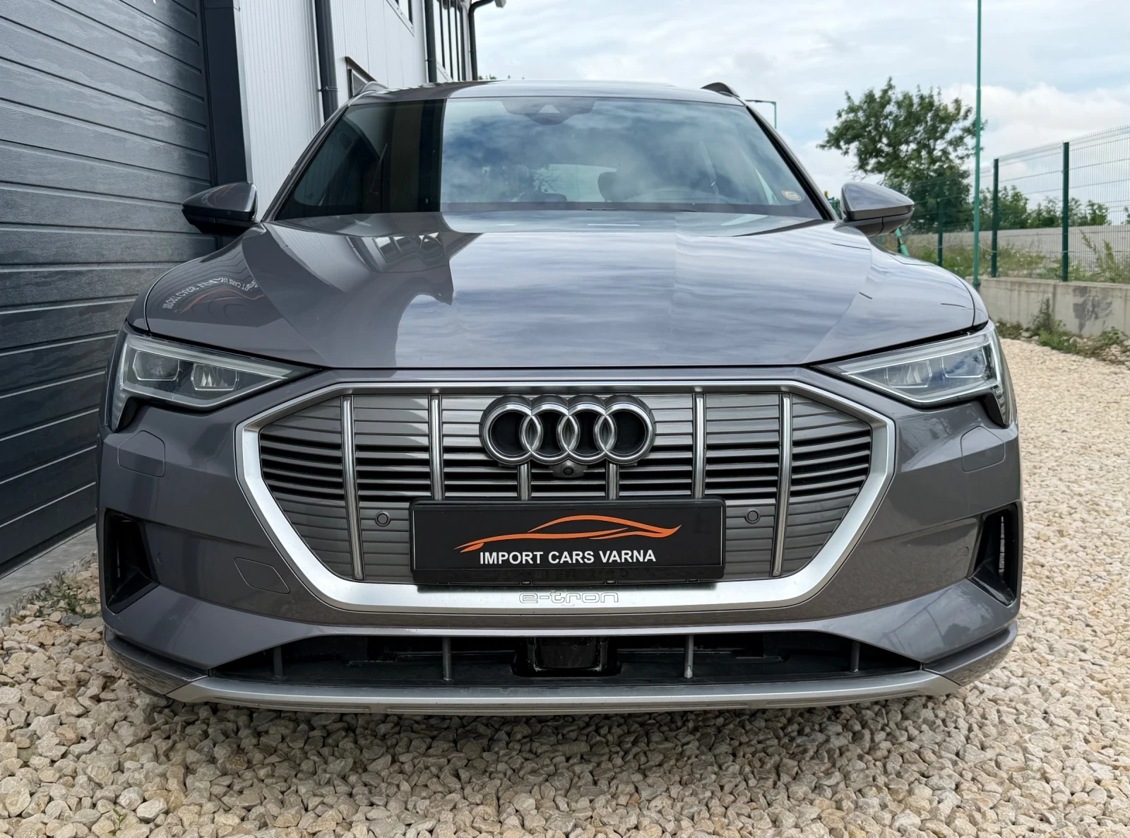 Audi E-Tron 55 Quattro 2019 Head up Panorama, снимка 2 - Автомобили и джипове - 54840186