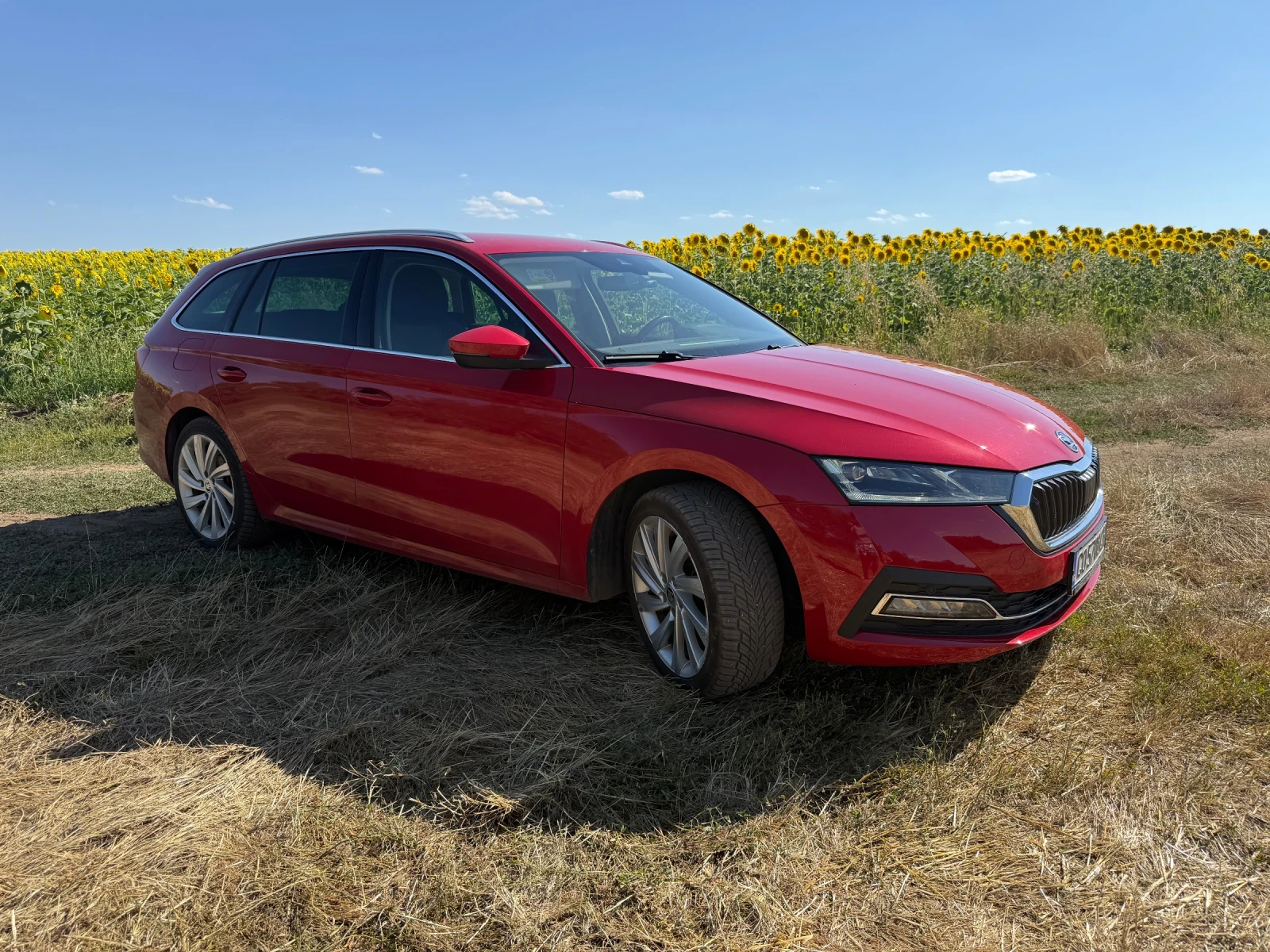 Skoda Octavia iV plug in , снимка 2 - Автомобили и джипове - 54901867