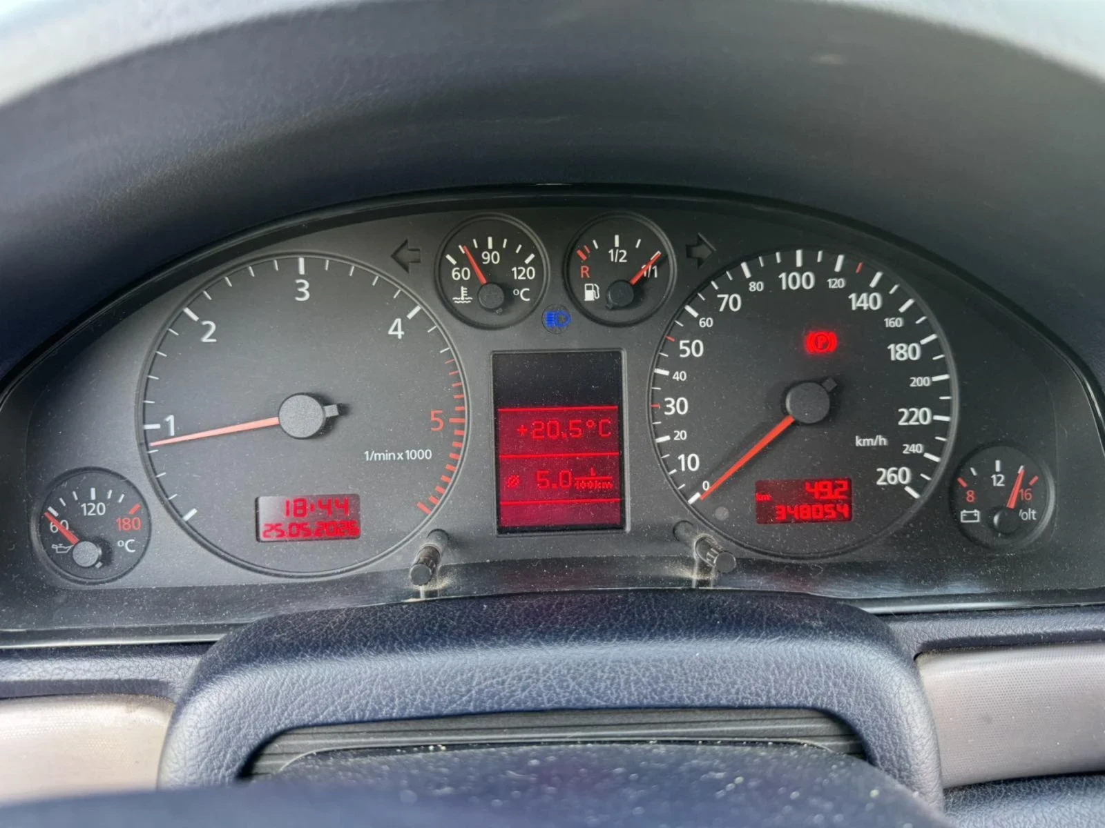 Audi A4 B 5, снимка 9 - Автомобили и джипове - 54962654