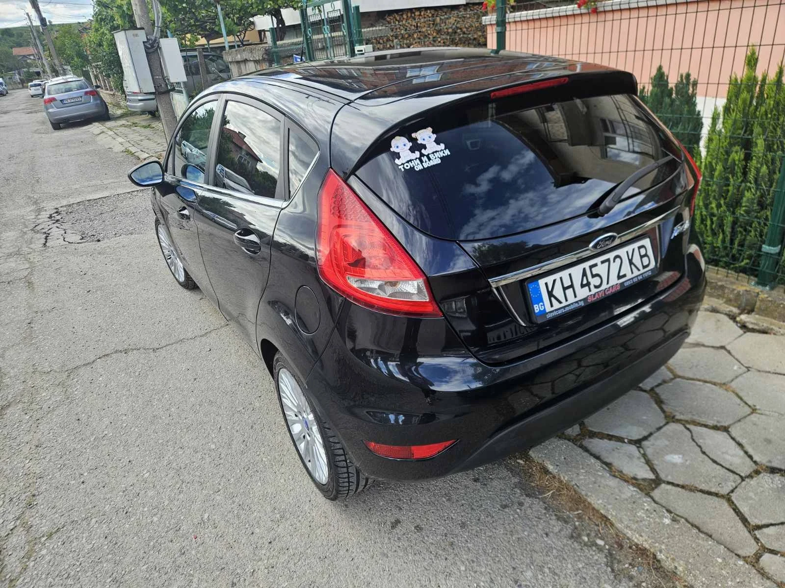 Ford Fiesta 1.6TDCI 95к.с Titanium пакет, снимка 2 - Автомобили и джипове - 54967635