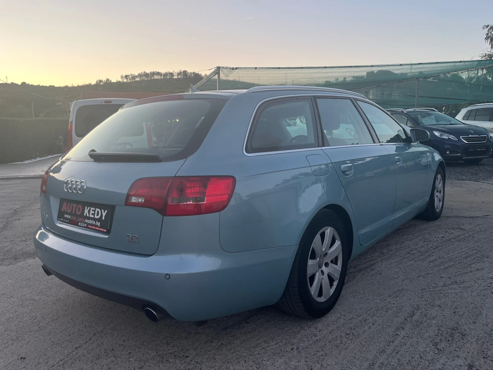 Audi A6 Avant 3.2 Quattro, снимка 5 - Автомобили и джипове - 54974174