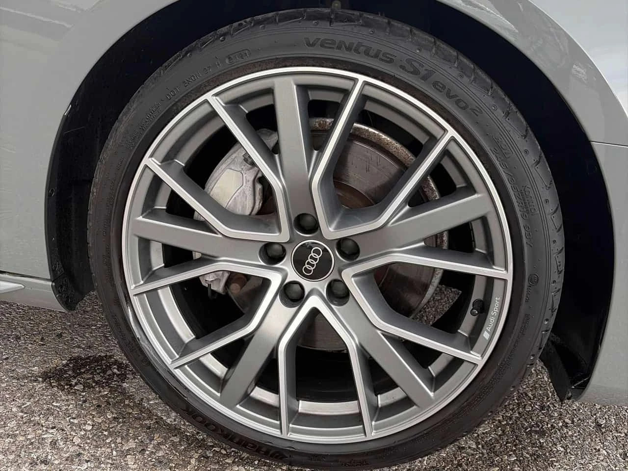 Audi A4 Progressiv  CARFAX, снимка 7 - Автомобили и джипове - 55002942