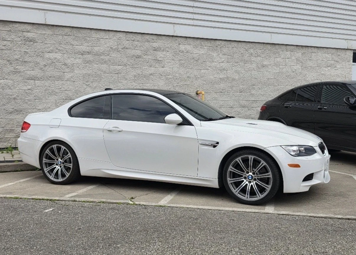 BMW M3 DCT * КАРБОНОВ ТАВАН * СТОКОВА * CERTIFIED * , снимка 2 - Автомобили и джипове - 55090100