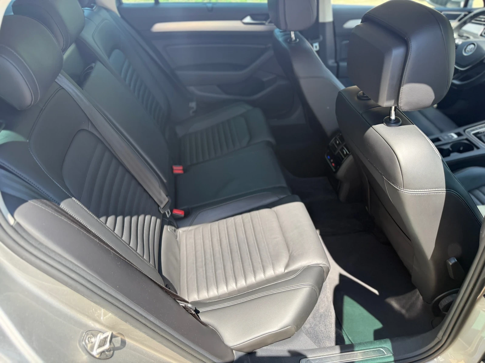 VW Passat HIGHLINE 4-MOTION , снимка 15 - Автомобили и джипове - 55162781