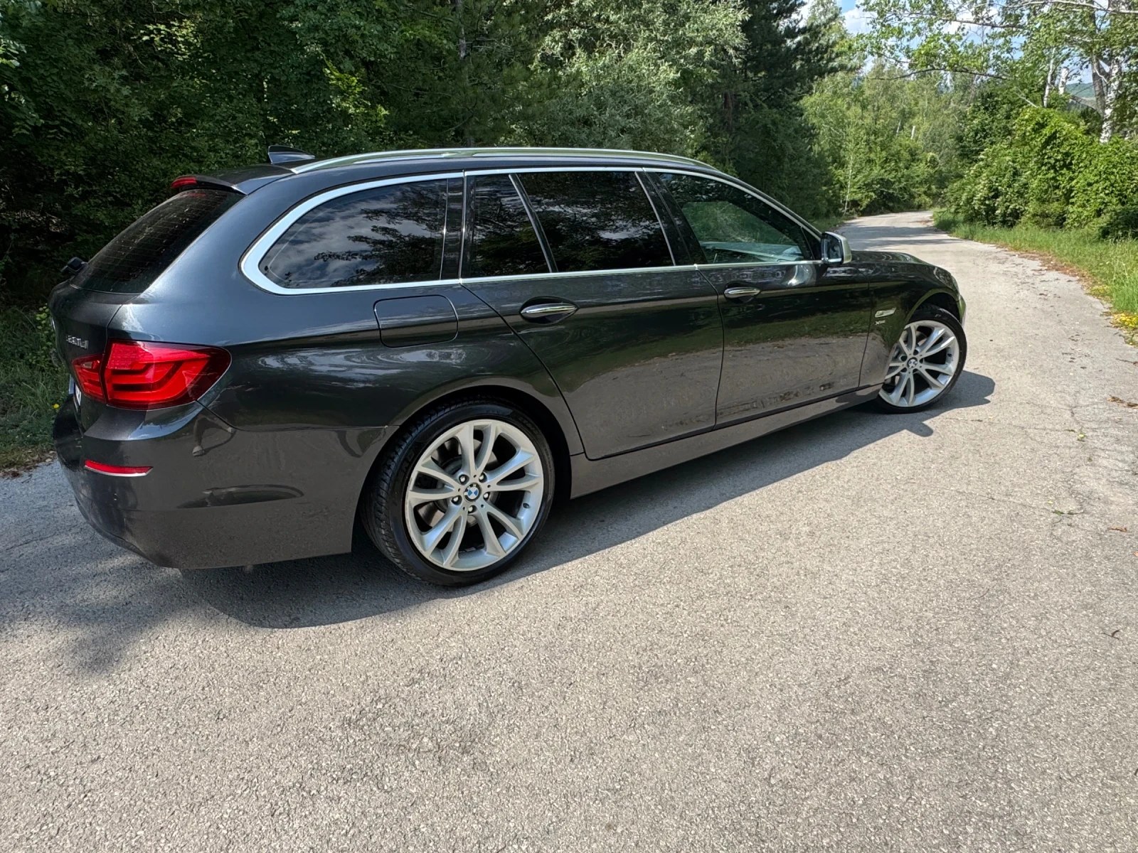 BMW 530 BMW 530 xdrive , снимка 4 - Автомобили и джипове - 55385217