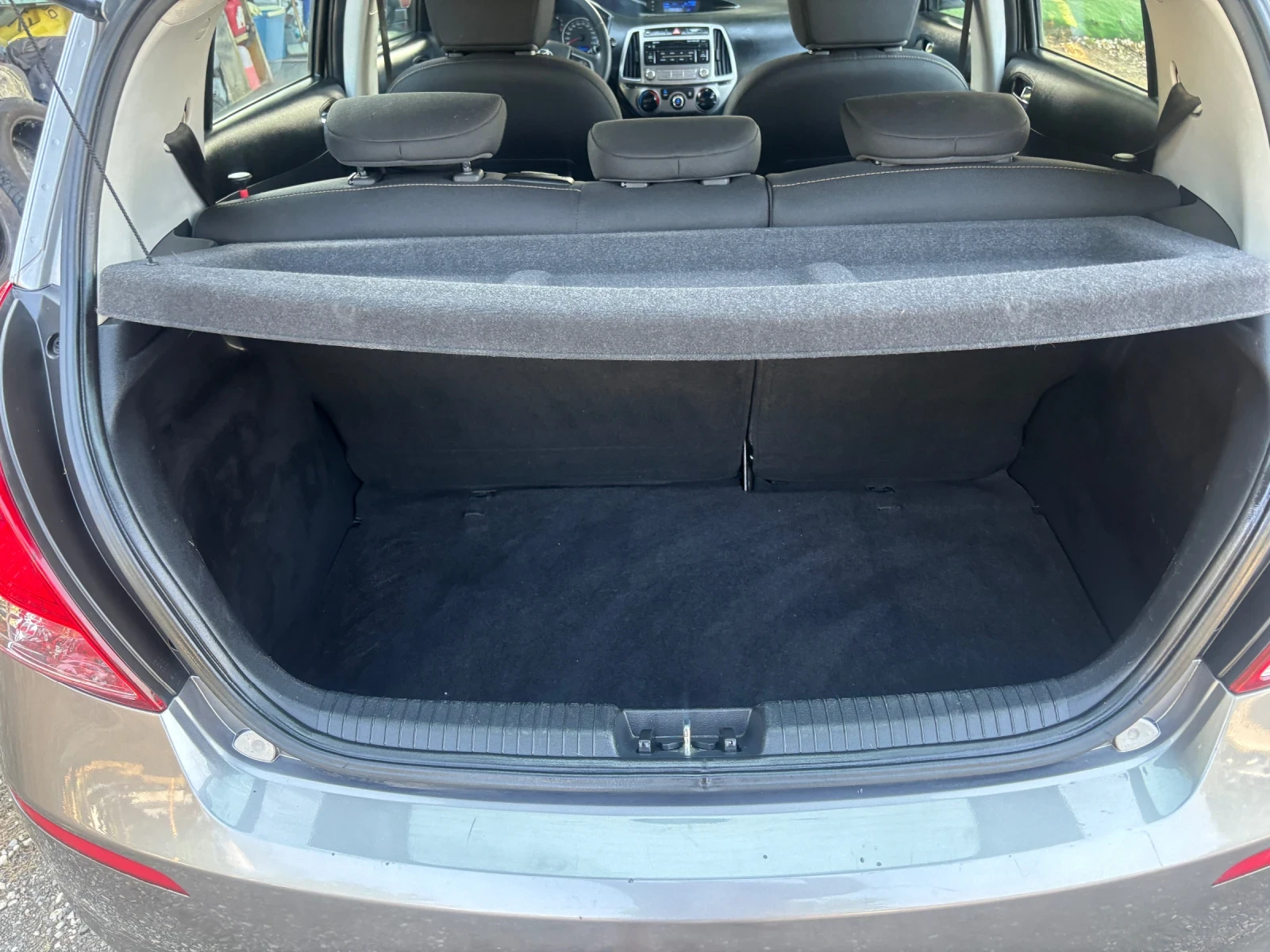 Hyundai I20 2014+ ����+ 1.3+ ���+ 148��+ �.�������-���� ���� | Mobile.bg � ����������� 13