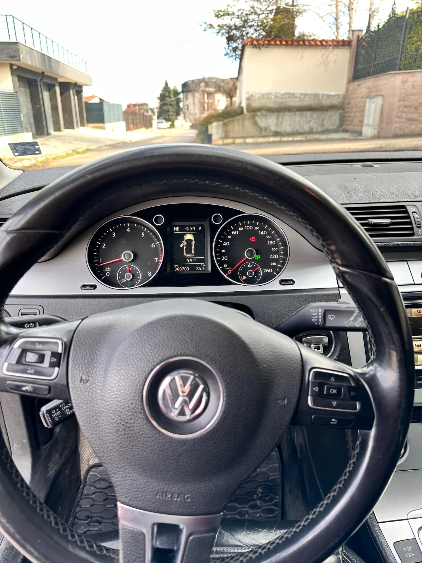VW Passat, снимка 8 - Автомобили и джипове - 56167638