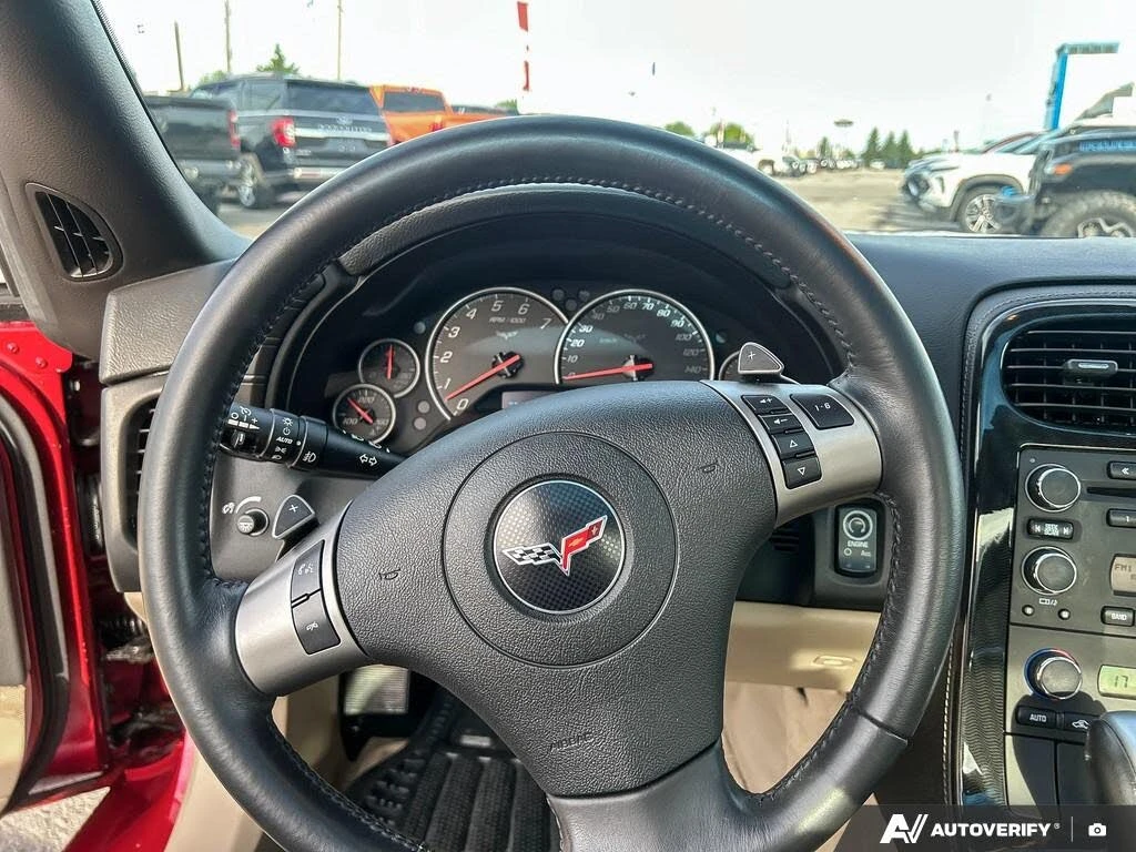 Chevrolet Corvette 2LT Coupe RWD, снимка 9 - Автомобили и джипове - 55971366
