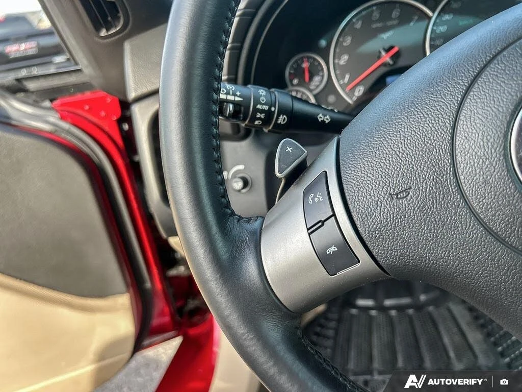 Chevrolet Corvette 2LT Coupe RWD, снимка 8 - Автомобили и джипове - 55971366