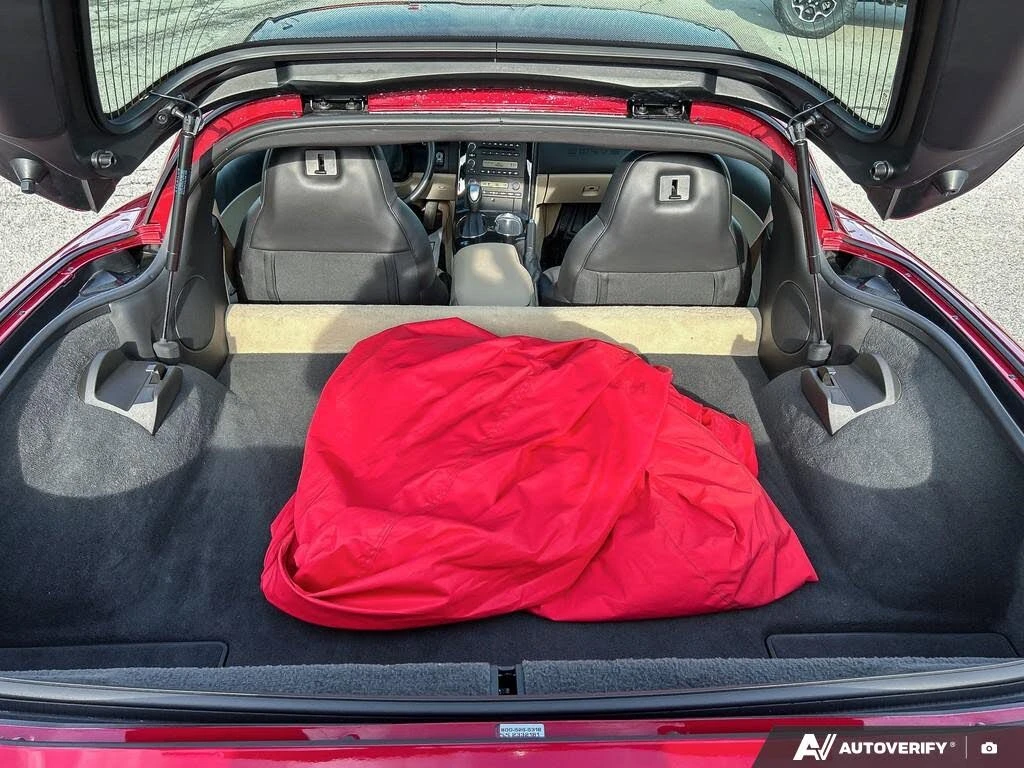 Chevrolet Corvette 2LT Coupe RWD, снимка 16 - Автомобили и джипове - 55971366