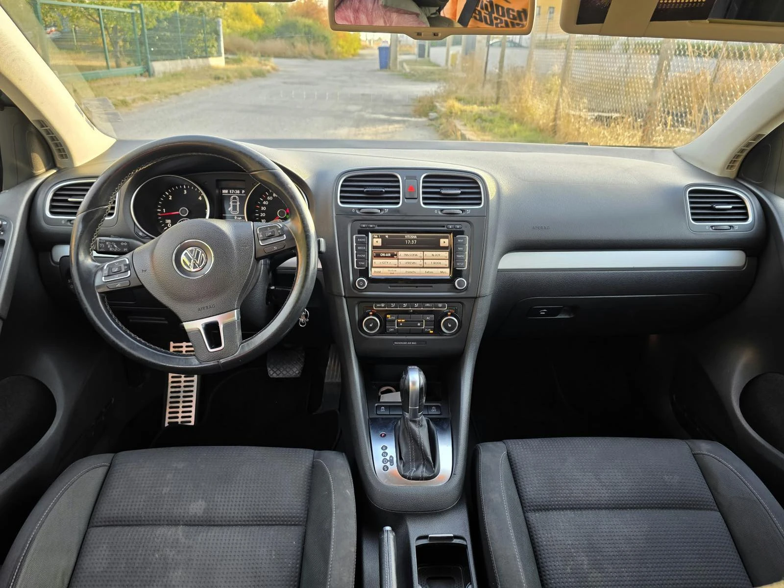 VW Golf, снимка 4 - Автомобили и джипове - 56474507