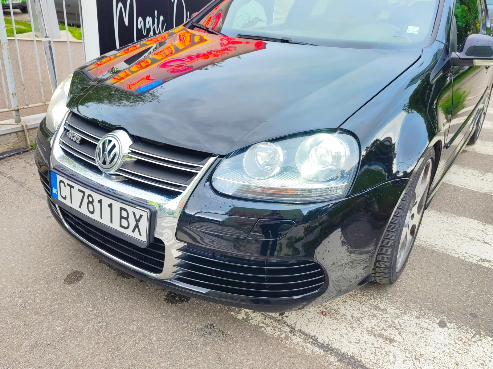 VW Golf R32, снимка 6 - Автомобили и джипове - 56633503