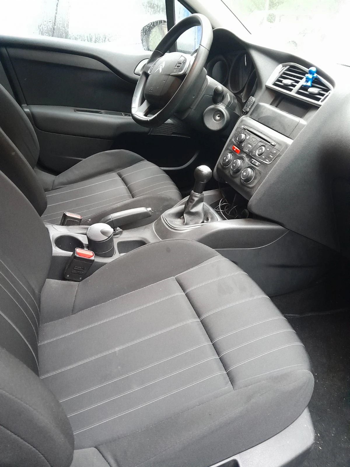 Citroen C4 1.4 90Кс, снимка 8 - Автомобили и джипове - 56748842