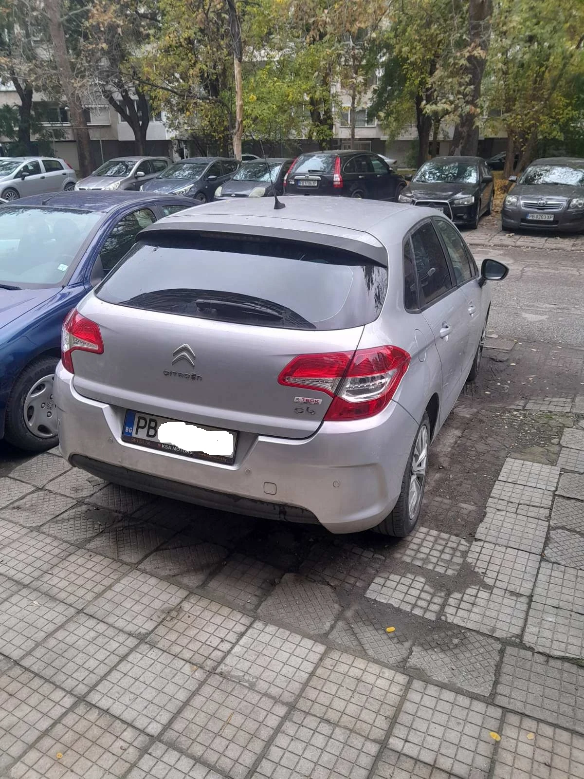 Citroen C4 1.4 90Кс, снимка 3 - Автомобили и джипове - 56748842
