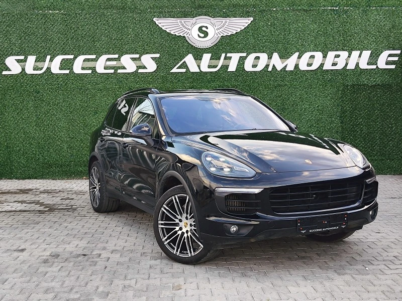 Porsche Cayenne 4.2* CHRONO* PANORAMA* PODGREV* CAMERA* LEDD* LIZI, снимка 1 - Автомобили и джипове - 44405280