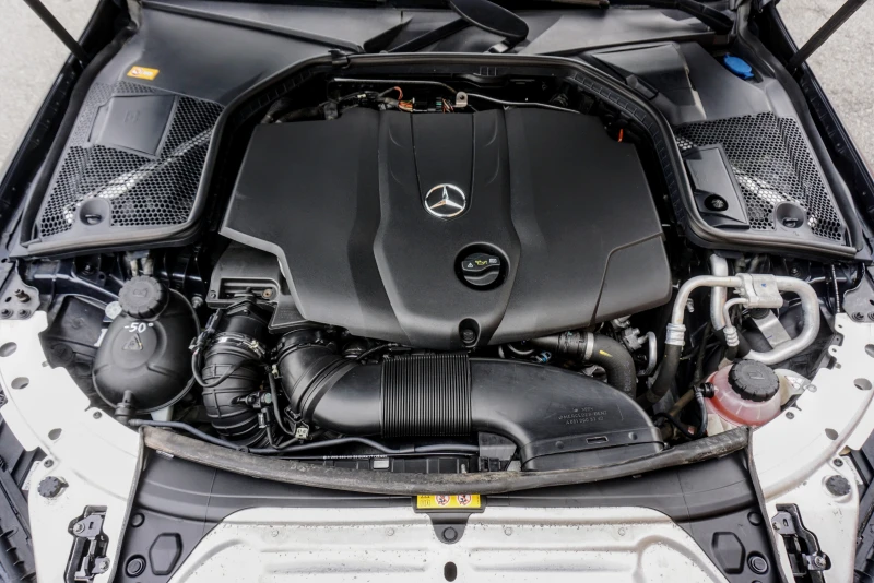 Mercedes-Benz C 220 D EXECUTIVE AUTO, снимка 14 - Автомобили и джипове - 45627904