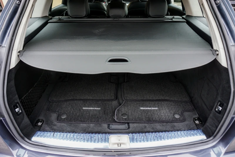 Mercedes-Benz C 220 D EXECUTIVE AUTO, снимка 13 - Автомобили и джипове - 45627904