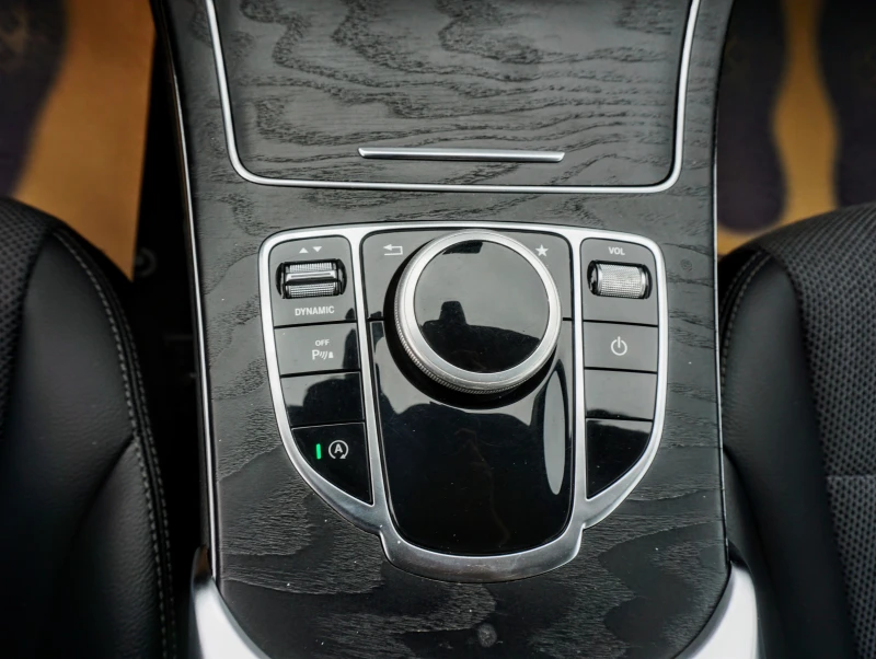 Mercedes-Benz C 220 D EXECUTIVE AUTO, снимка 10 - Автомобили и джипове - 45627904