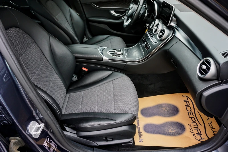 Mercedes-Benz C 220 D EXECUTIVE AUTO, снимка 11 - Автомобили и джипове - 45627904