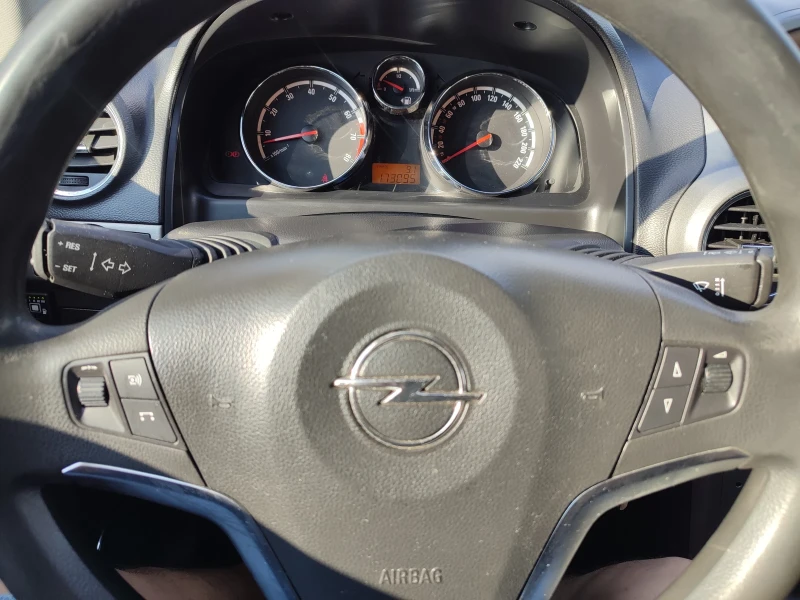 Opel Antara 2.4LPG, снимка 17 - Автомобили и джипове - 52299975