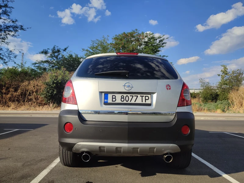 Opel Antara 2.4LPG, снимка 9 - Автомобили и джипове - 52299975