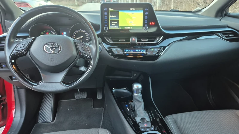 Toyota C-HR 1.8 hybrid / Facelift , снимка 12 - Автомобили и джипове - 49072342