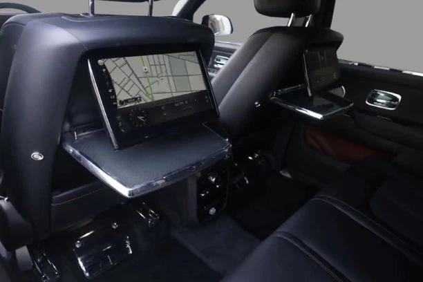 Rolls-Royce Cullinan Black Badge Edition 1 OF 10 - изображение 7