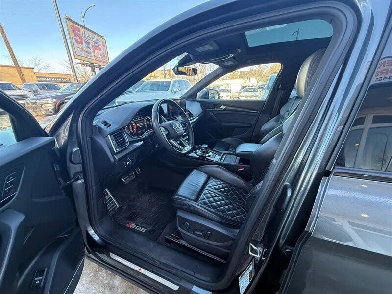 Audi SQ5 quattro* Prestige* АвтоКредит* (ЦЕНА ДО БГ), снимка 15 - Автомобили и джипове - 54001947