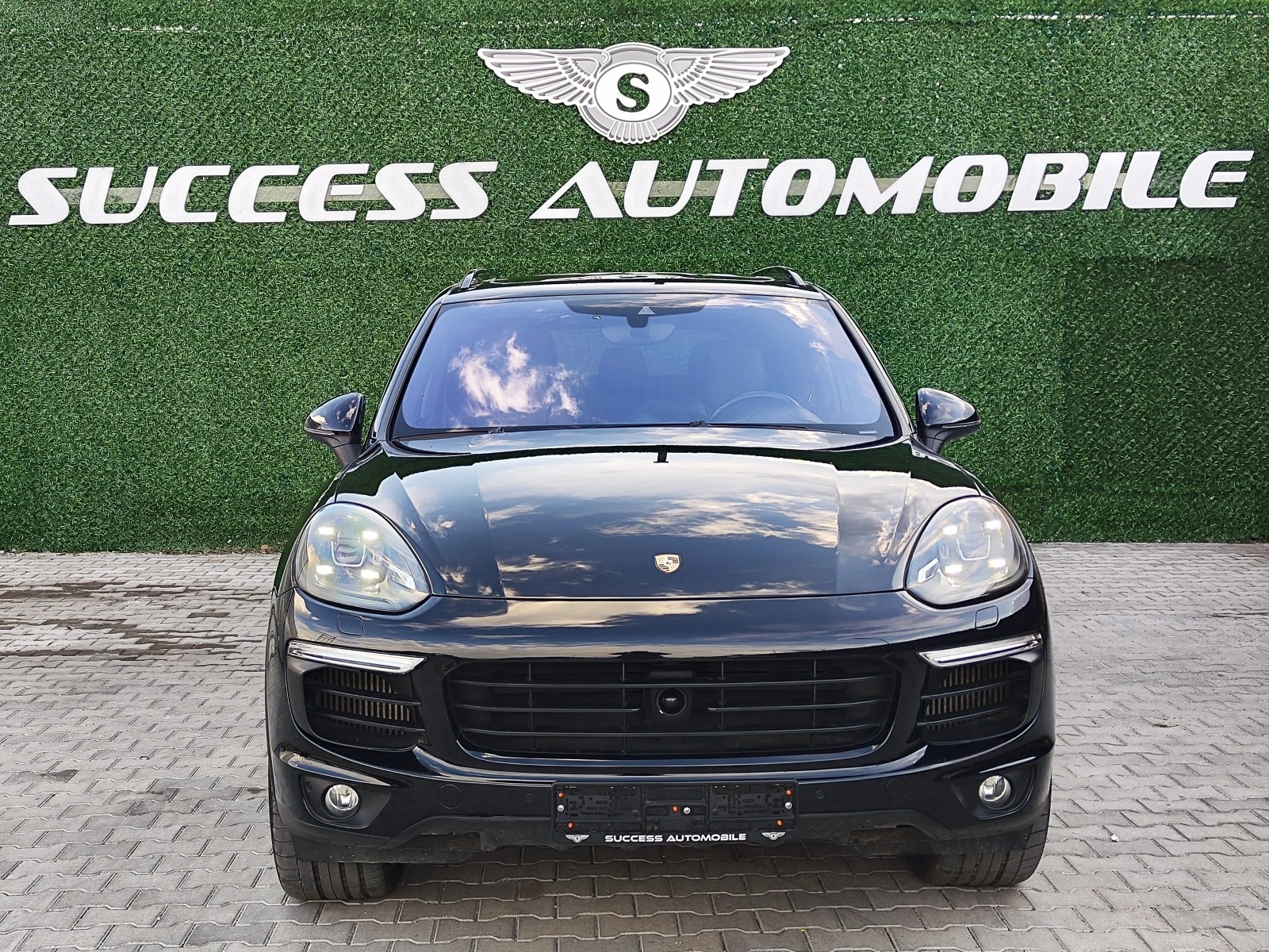 Porsche Cayenne 4.2* CHRONO* PANORAMA* PODGREV* CAMERA* LEDD* LIZI - изображение 2