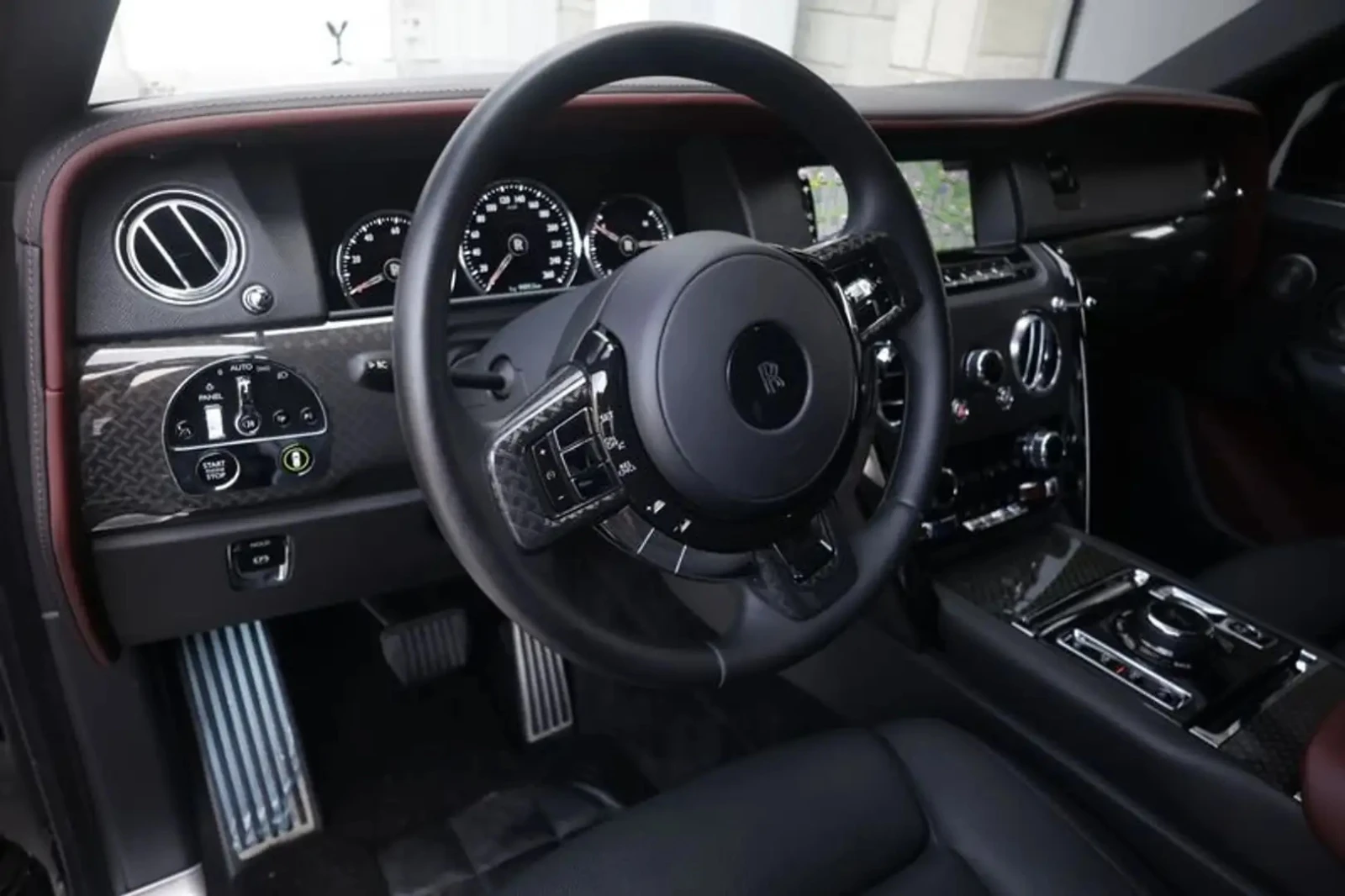 Rolls-Royce Cullinan Black Badge Edition 1 OF 10 | Mobile.bg   11