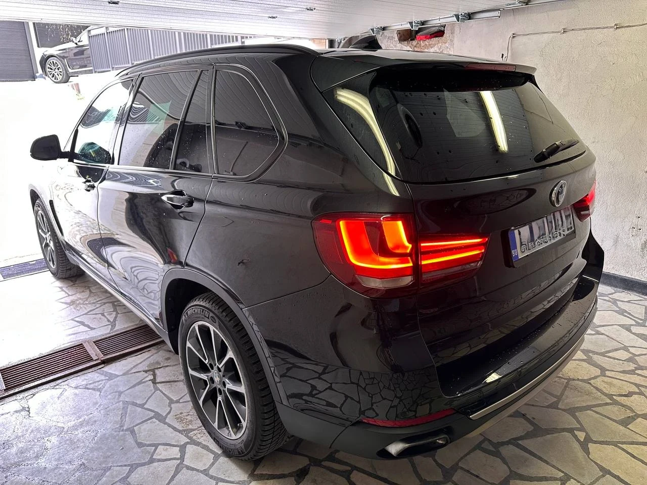 BMW X5 БРОНИРАНА, снимка 4 - Автомобили и джипове - 53747081