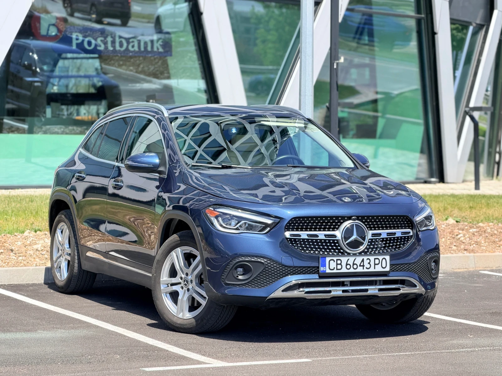 Mercedes-Benz GLA 250 -Бензин-Лизинг през Уникредит , снимка 3 - Автомобили и джипове - 54410327