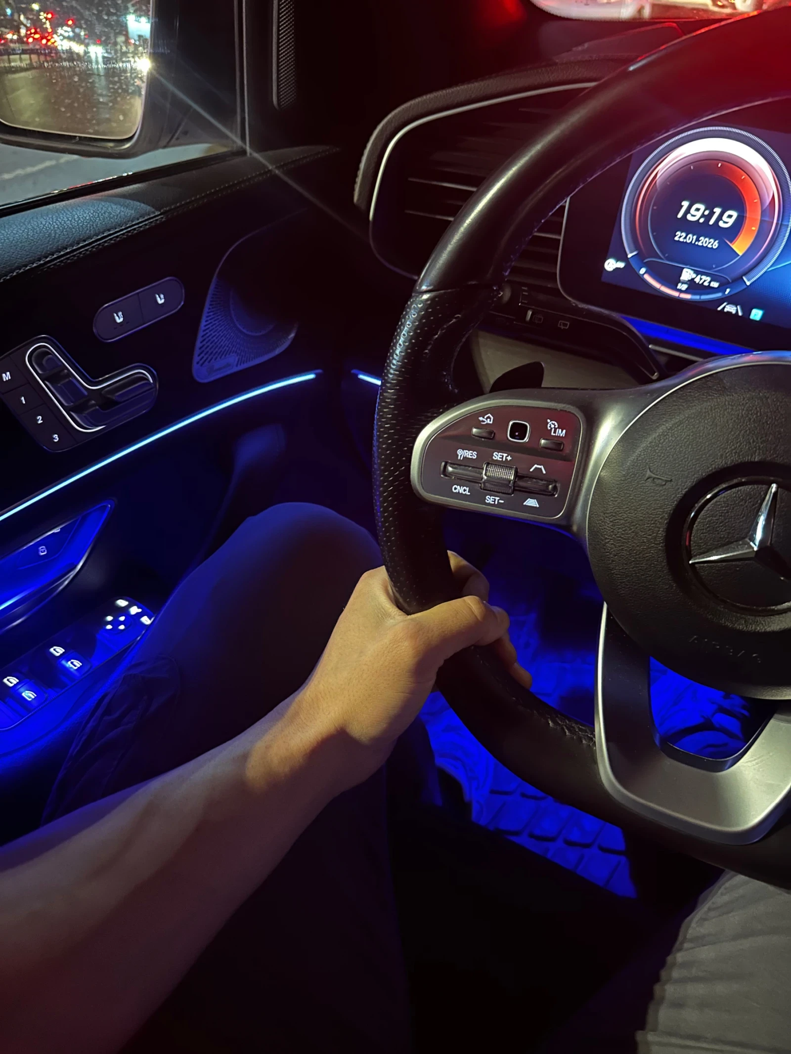Mercedes-Benz GLE 350 d 4MATIC (W167), снимка 4 - Автомобили и джипове - 54678241