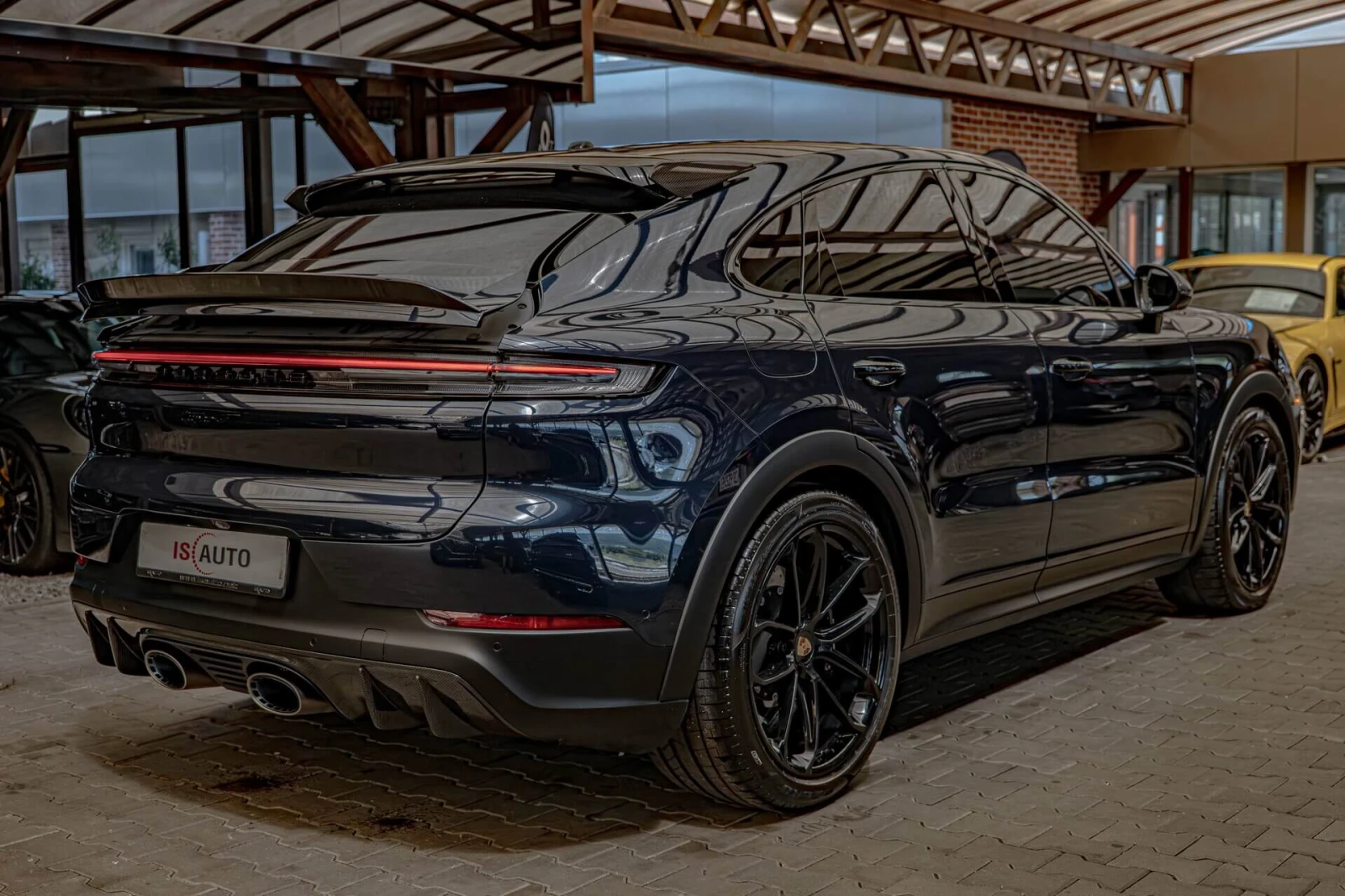 Porsche Cayenne TURBO GT/PDCC/PDLS+ /Bose/Chrono/PCCB/Карбон, снимка 6 - Автомобили и джипове - 54937003