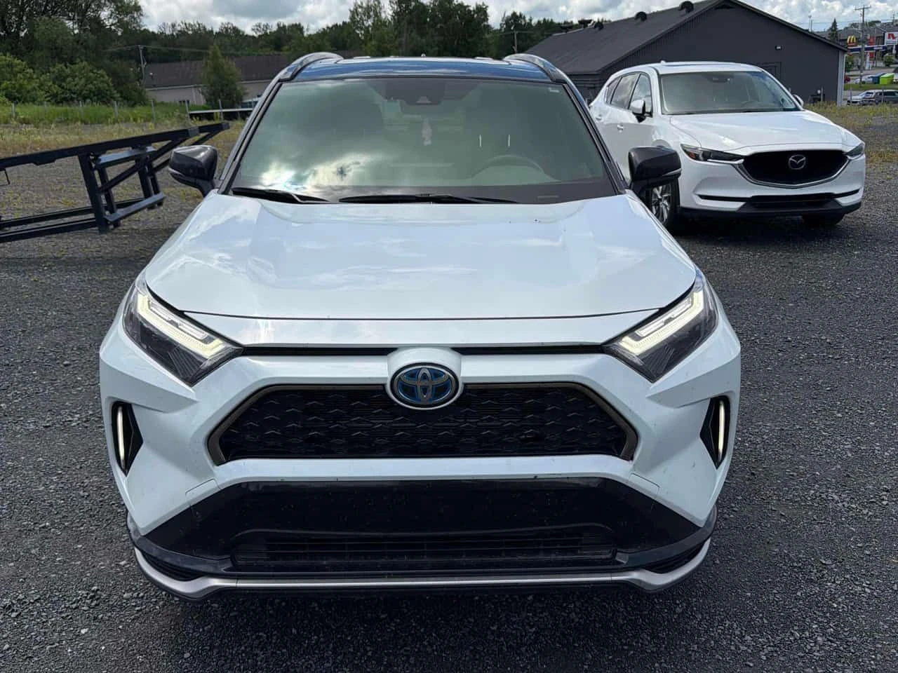 Toyota Rav4 XSE AWD | CARFAX | АВТОКРЕДИТ БЕЗ ПЪРВОНАЧАЛНА , снимка 2 - Автомобили и джипове - 55425995